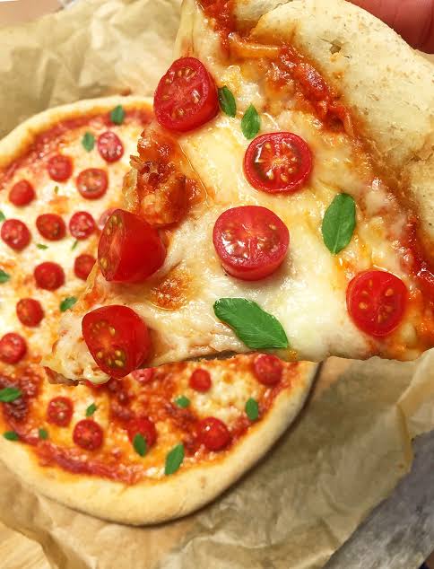 Pizza napolitana